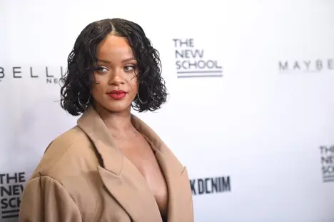 Rihanna: Биография певицы