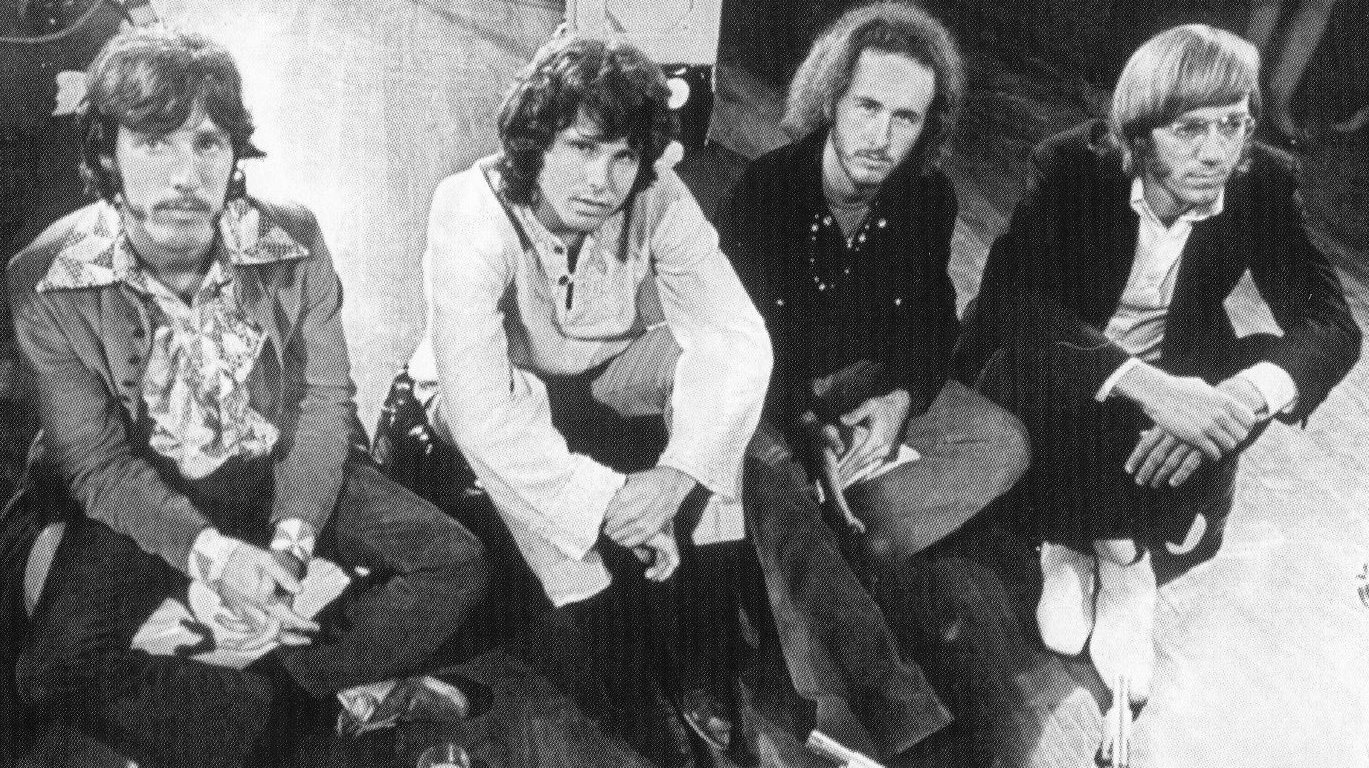 Кто лидер группы the doors