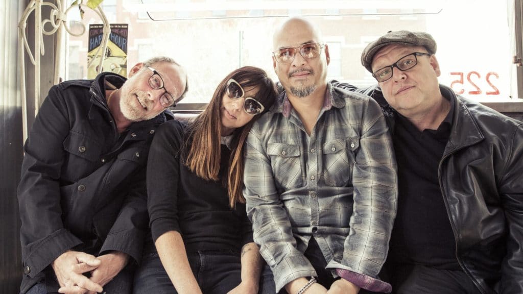 Pixies (Пиксиc): Биография группы