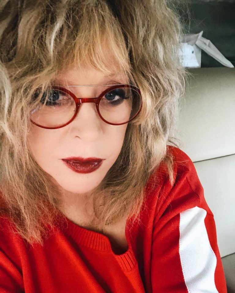 Лилидің эротикалық фотосуреттері