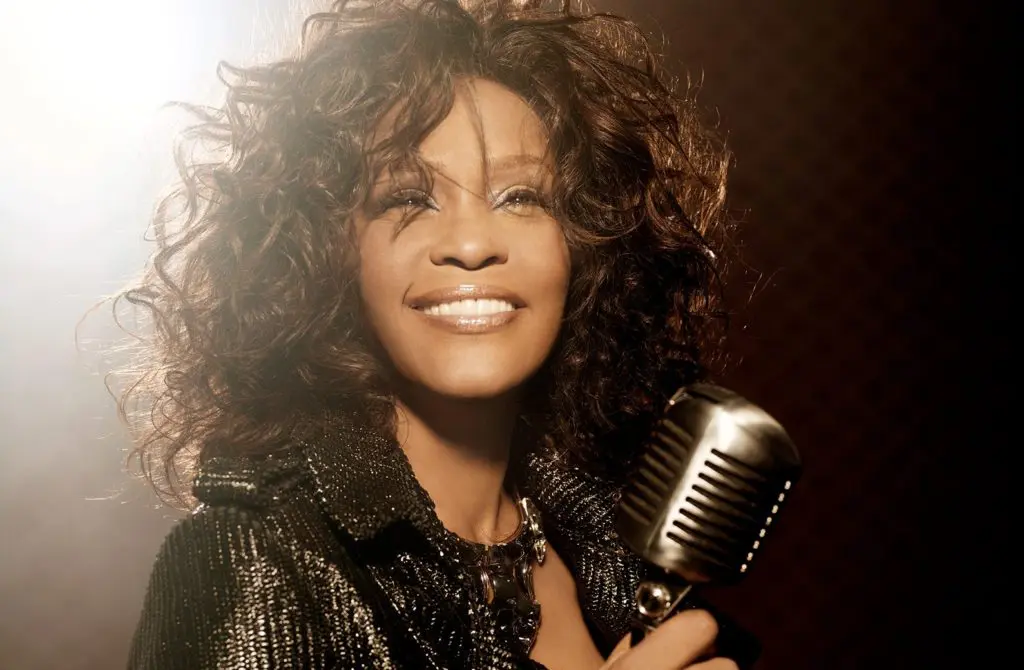 Whitney Houston (Уитни Хьюстон): Биография певицы