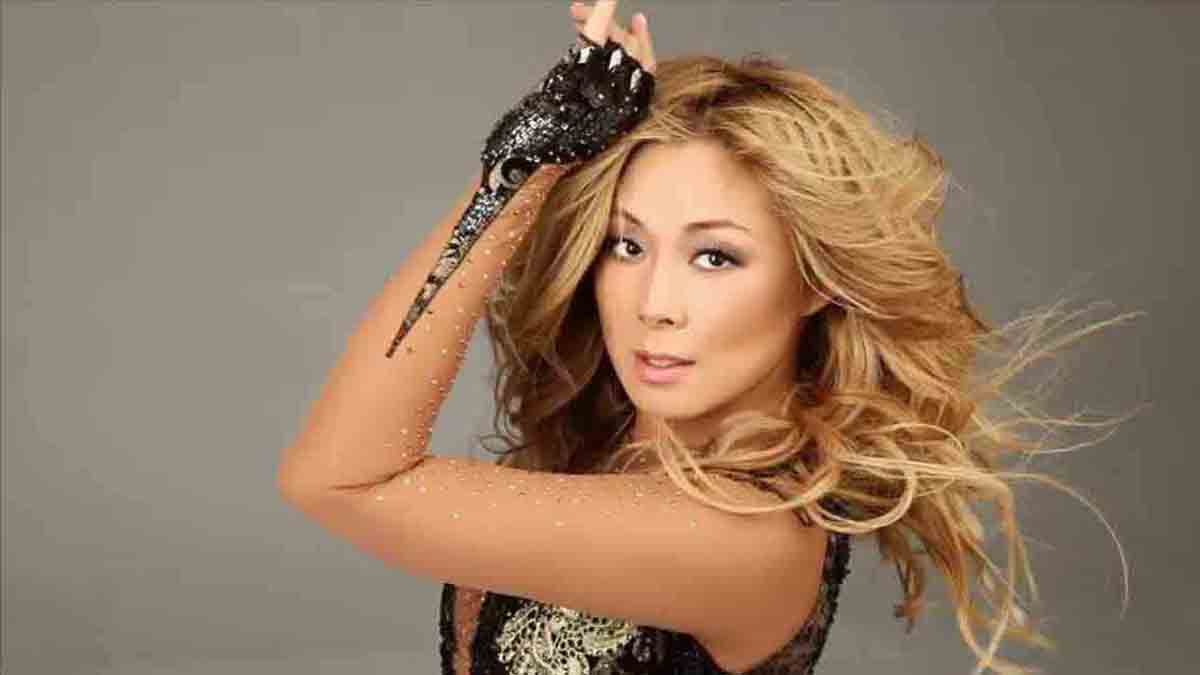 Anita Tsoi: Biography of the singer - Salve Music