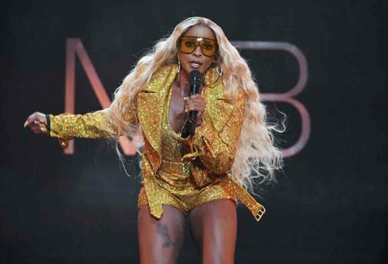 Әлемдегі ең кішкентай пенис Апай жиенін порно көруге азғырған