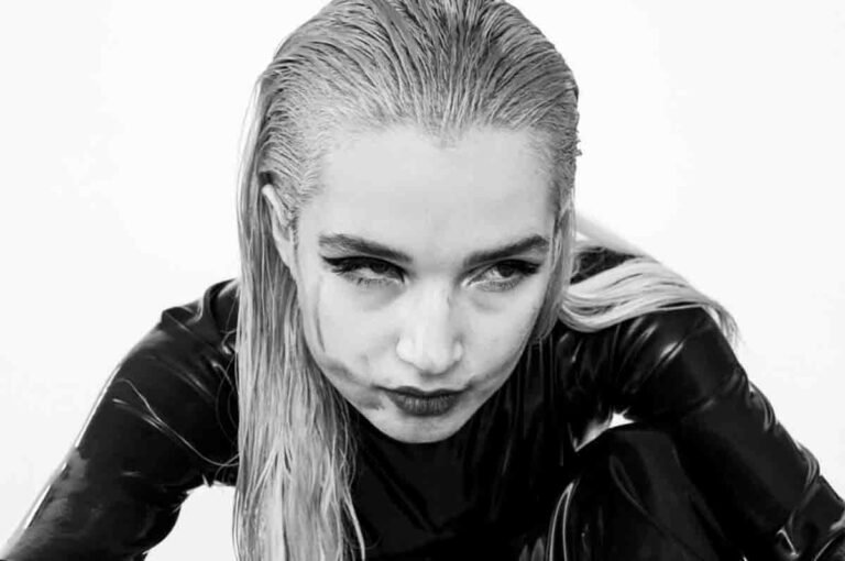 Poppy (Поппи): Биография певицы - Salve Music