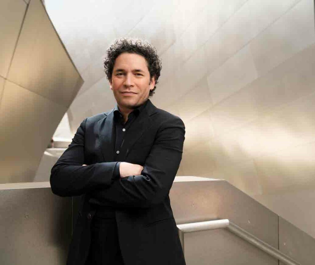 Gustavo Dudamel (Густаво Дудамель): Биография артиста