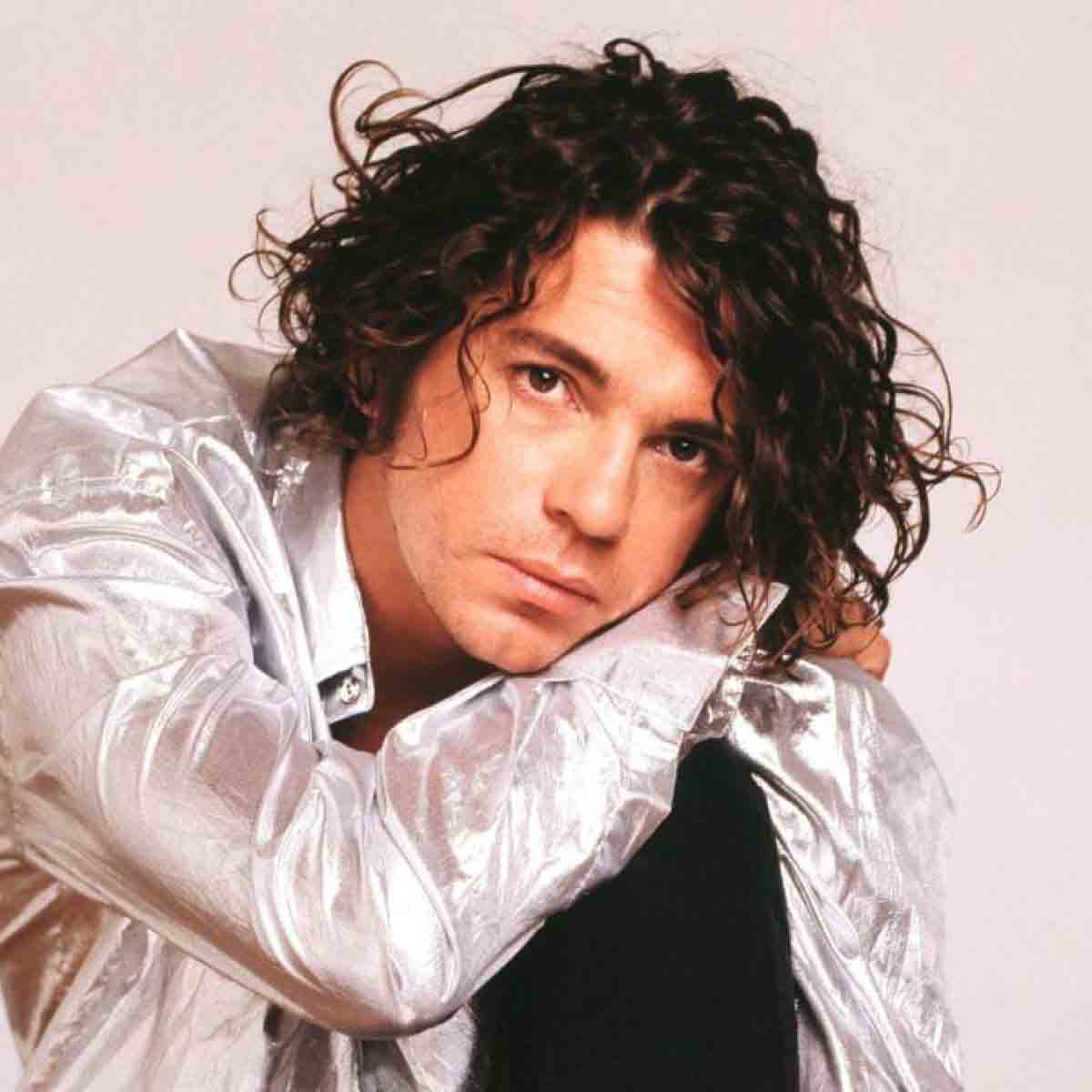 Michael Hutchence (Michael Hutchence): Biography of the artist - Salve ...