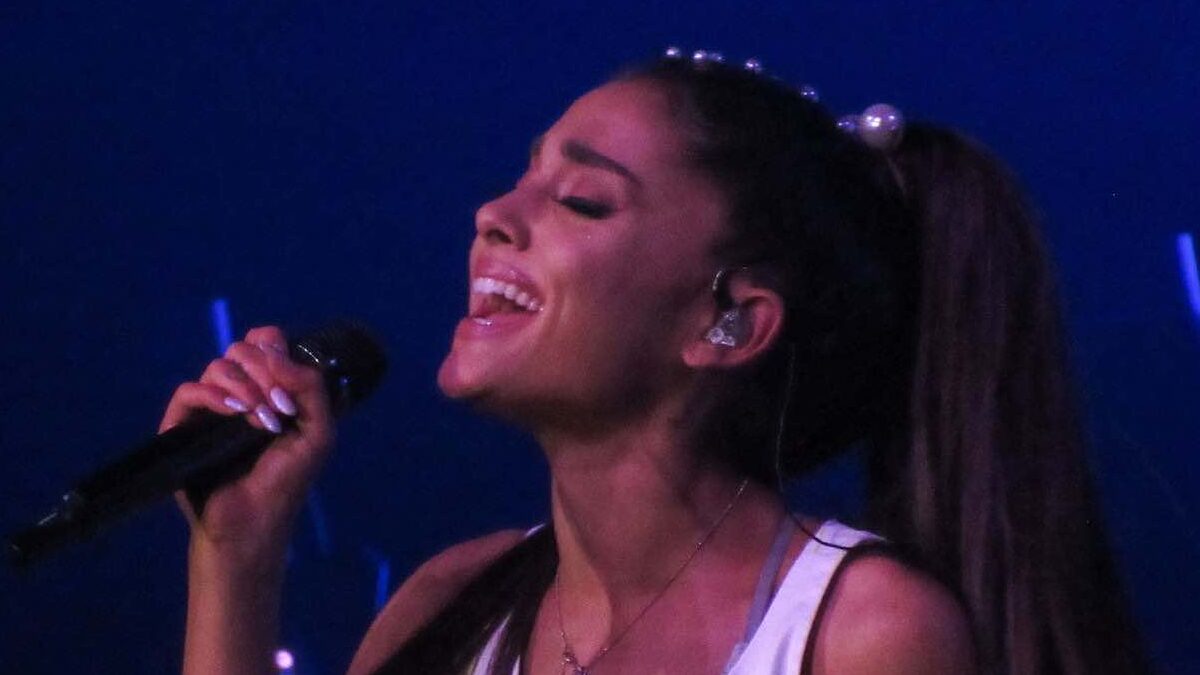 Ariana Grande (Apиaнa Гpaндe): Биoгpaфия пeвицы