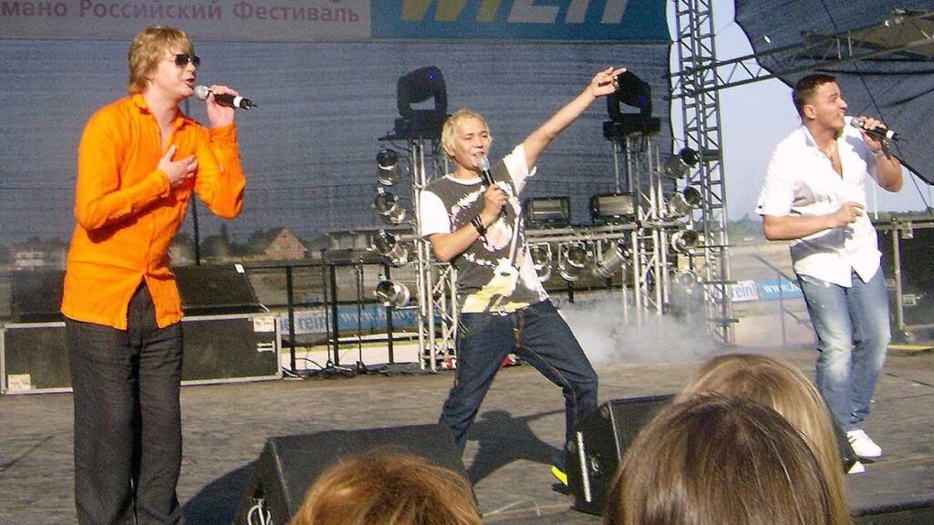 Ivanushki International biography portrait — performing on stage in Berlin in 2008.