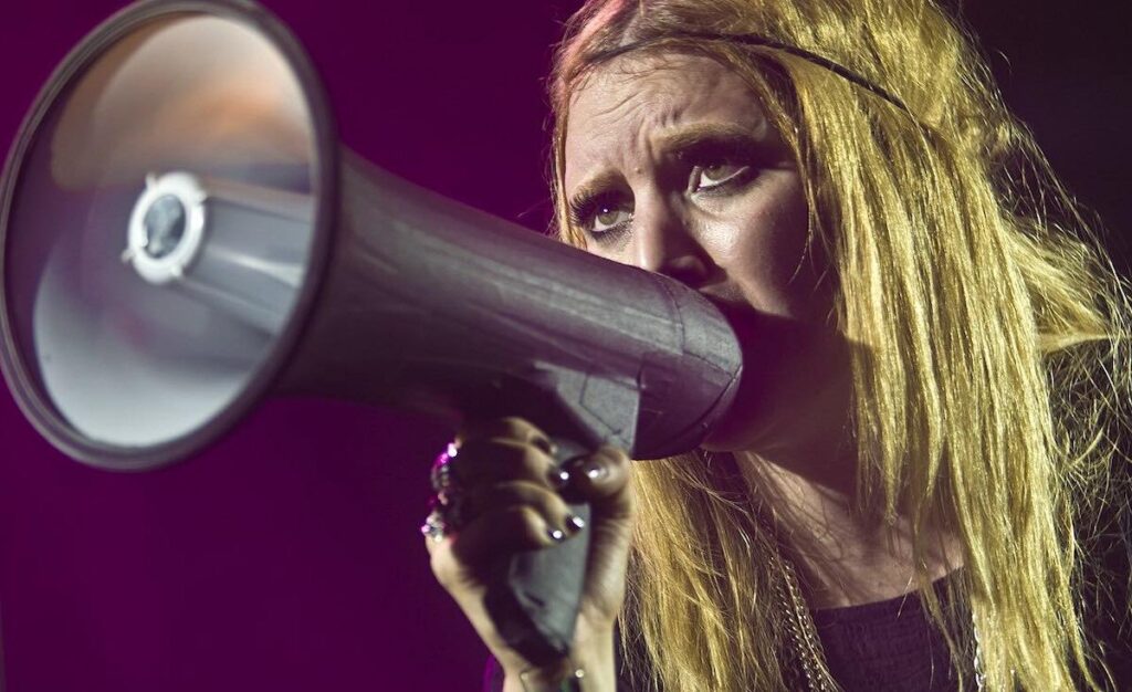 Lykke Li biography portrait — Swedish singer and songwriter performing at Nouveau Casino.