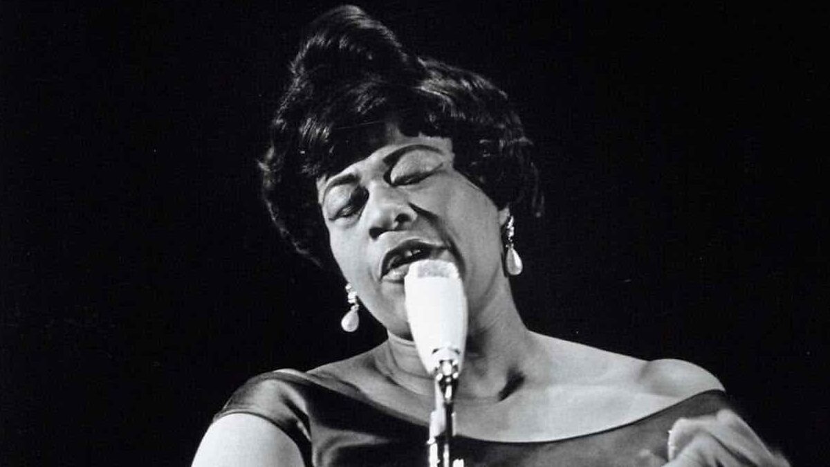 Ella Fitzgerald (Элла Фицджеральд): Биография певицы