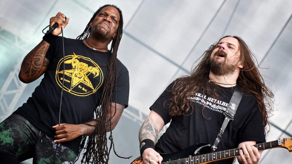 Sepultura biography portrait — performing live at Maquinária Festival.